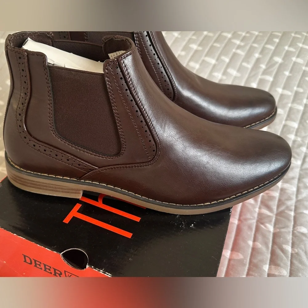 NIB Men's Mikey Dress Comfort Chelsea Boot - Picture 3 of 9